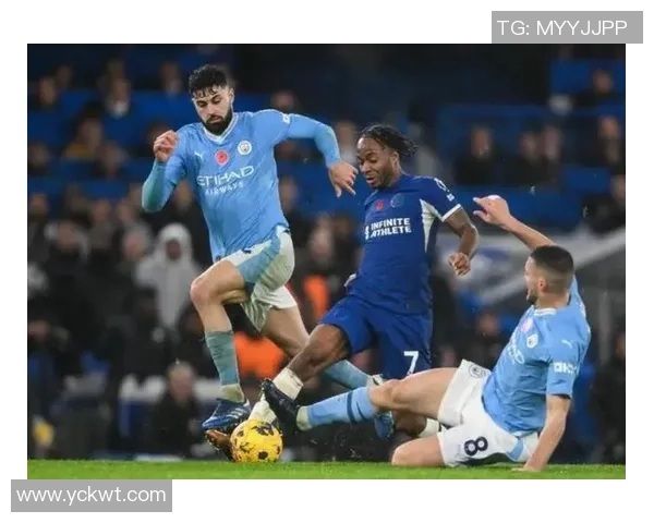 英超大战曼城大胜切尔西红牌事件引发全场热议与转会传闻